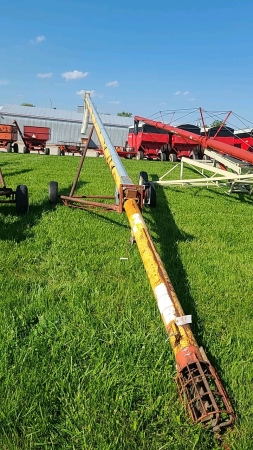 Westfield 7in x 41ft PTO Auger