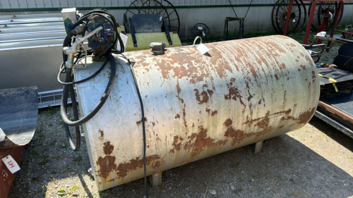 Approx. 500 Gallon Fuel Tank with Electric Pump