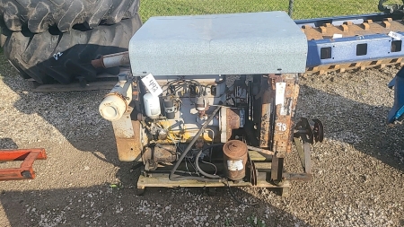 Allis Chalmers 4cyl. Gas Engine