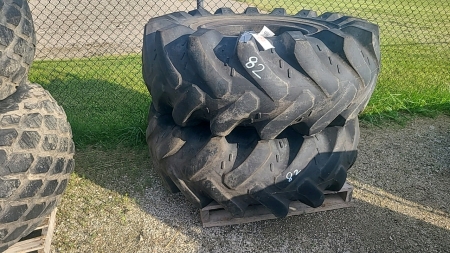 Pair of Galaxy 23.5-25 Tires