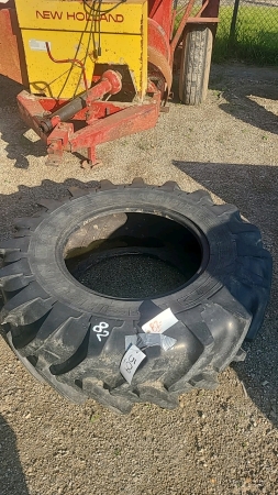 Michelin 14.9R24 Tire