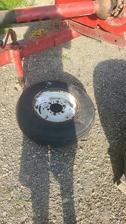 7.60-15 Tire and Rim