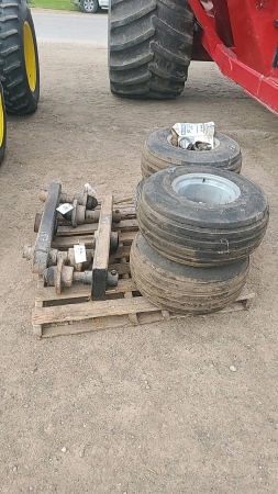 Pair Tandem Axles and 4 - 26x12.00-12 Tires