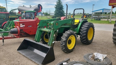 John Deere 5400 MFWD Diesel Tractor w/540 Loader