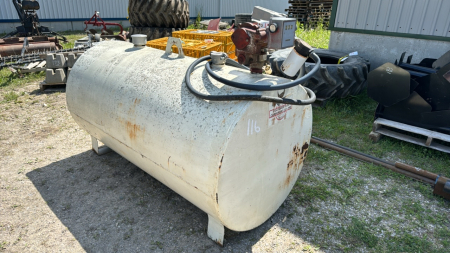 Approx. 500 Gallon Fuel Tank with Electric Pump