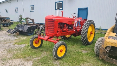 Massey Harris 33 High Arch Gas Tractor