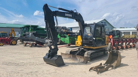 John Deere 80 Excavator