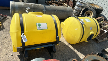 2 Poly Tanks w/ Saddles off John Deere Planter