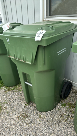 98 Gallon Green Wheelie Bin