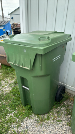 98 Gallon Green Wheelie Bin