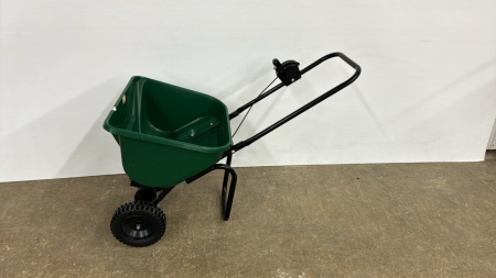 Golf Green Fertilizer Spreader