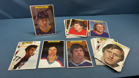 Approx. 33 -1981 O-Pee-Chee Hockey Cards