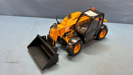 Cat Plastic Telehandler By Bruder