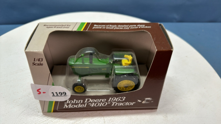 John Deere 4010 Tractor