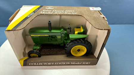 John Deere 1960 Model 3010 Tractor