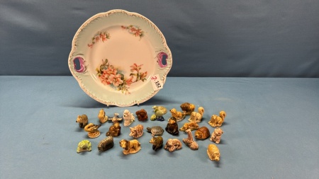 Approx. 26 Tea Figurines