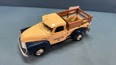 Ertl Collectibles 1950 Chev Pickup Truck