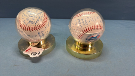 2 Blue Jays Autographed Baseballs