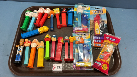 Selection of Pez Dispensers -4 Unopened