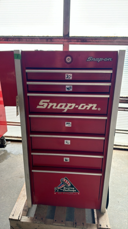 Snap-On 7 Drawer End Cabinet w/ Key -See Notes