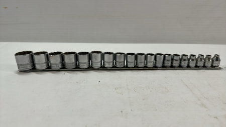 Snap-On 19 Pc. 3/8in Drive Metric Shallow Sockets