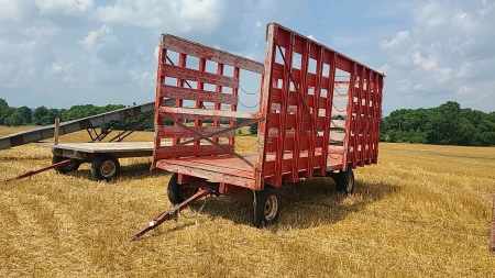 Martin 19.5ft Wooden Thrower Wagon