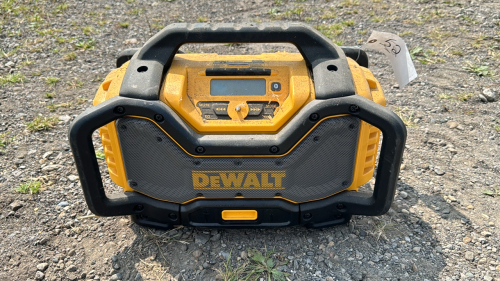 Dewalt 20 V radio