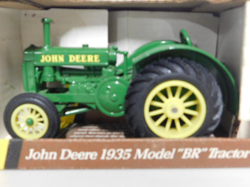 1/16 Ertl JD BR Tractor