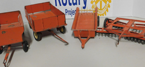 1/16 Ertl Lot of 4 Implements