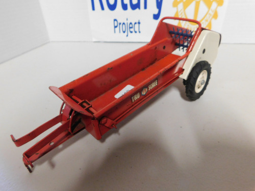 1/16 Carter TruScale Manure Spreader