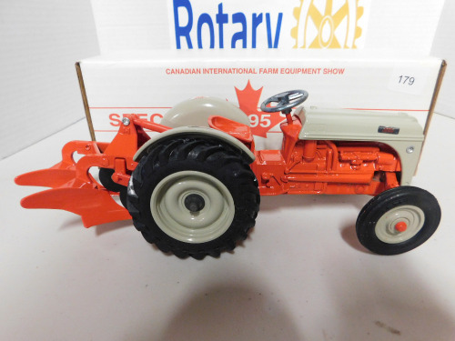 1/16 95 Ford 8N & Plow