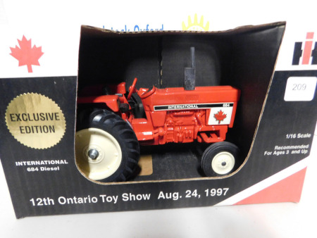 1/16 97 IH 684 Tractor