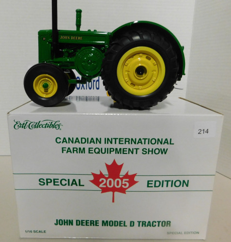 1/16 05 John Deere D Tractor