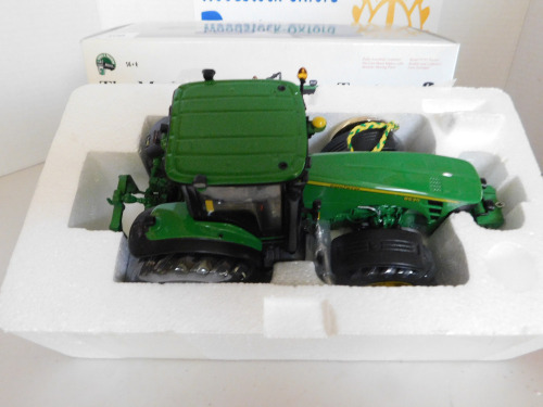 1/32 JD 8530 Series 2 Precision, Ertl, VGC