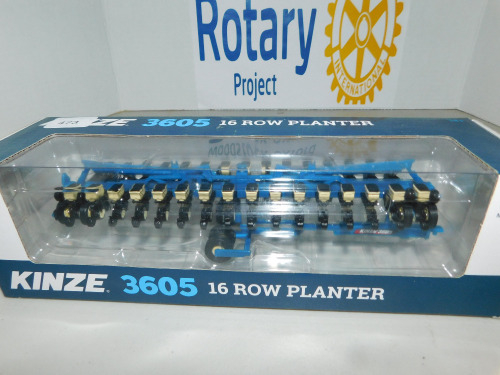 1/64 Kinze 3605 16 Row Planter, NIB