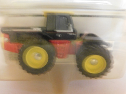 1/64 Ford Versatile 836