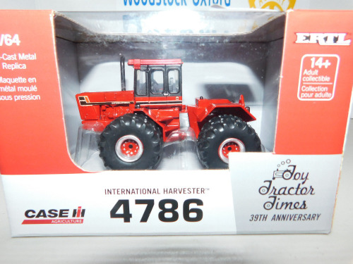 1/64 International Harvester 4786 Chase Unit