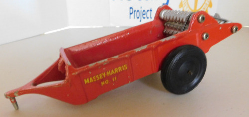 1/16 Lincoln Manure Spreader