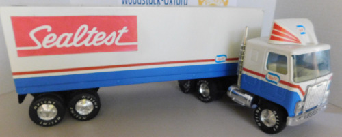 1/16 Nylint GMC Cabover Sealtest Tractor Trailer