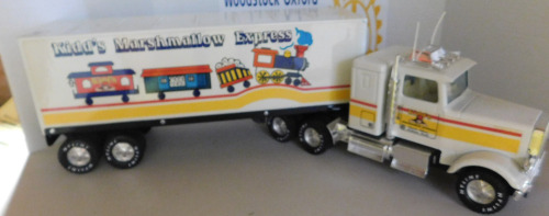 1/16 Nylint Freightliner