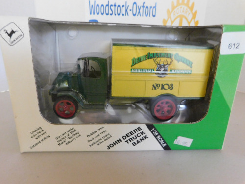 1/38 103 Bank Truck