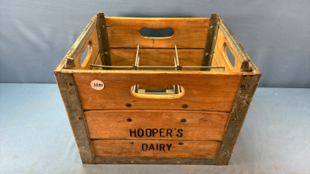 Hooper's Dairy 6 Quart Milk Crate