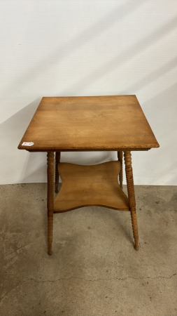 22in Square Parlour Table