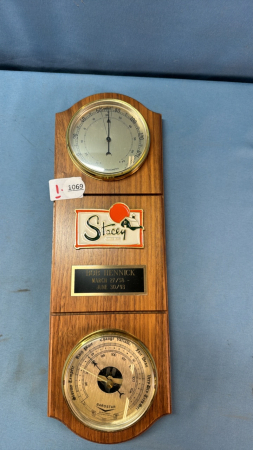 Stacey Bros. Service Award Barometer - 14In L