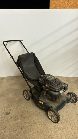 Yardworks 3 in 1 - 21in Gas Mower - Untested