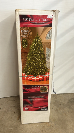 7.5ft Pre-Lit Christmas Tree - Untested