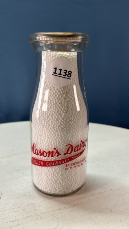 Mason's Dairy St.Catharines SS Round Half Pint