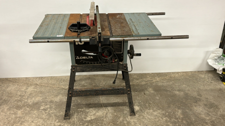 Delta 10in Table Saw