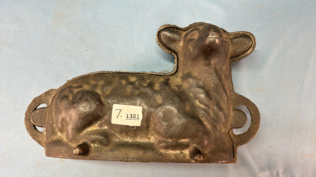 2 Pce Cast Iron Sheep Mold - 13in Long x 8in High