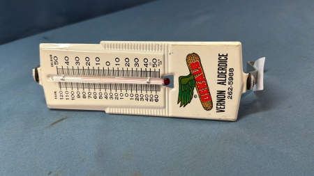 Dekalb Metal 6in Thermometer